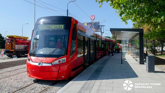 DPB vyhlásil tender na nákup 30 nových električiek, chystá aj ďalšie súťaže