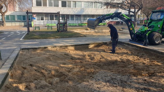 Hrá sa vaše dieťa na pieskovisku? Číhajú naň tieto choroby