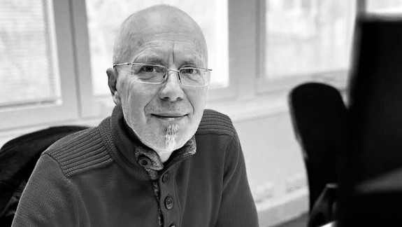 Smutná správa: Zomrel dlhoročný redaktor spravodajstva TV JOJ Anton Adamčík