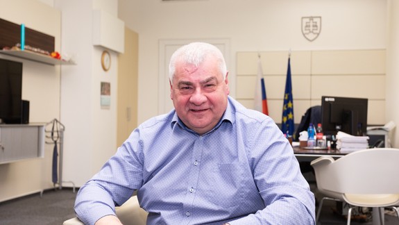 ROZHOVOR - Minister dopravy Árpád Érsek: Najväčším problémom obchvatu nie je azbest