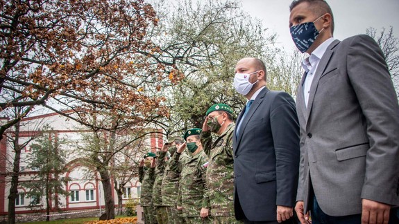 VIDEO: Počas soboty otestovali takmer 1,3 milióna ľudí - infekčných bolo vyše 8000...