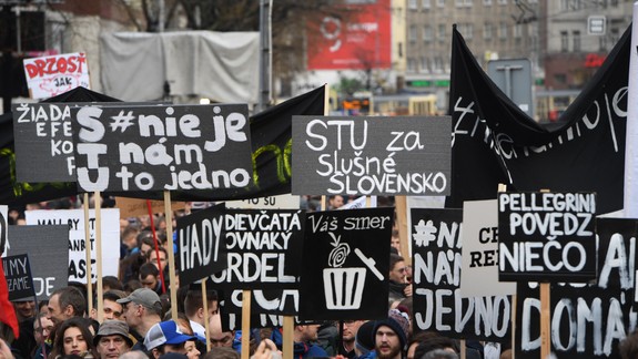 Za slušné Slovensko: Pre dnešný protest bude v centre vylúčená premávka električiek