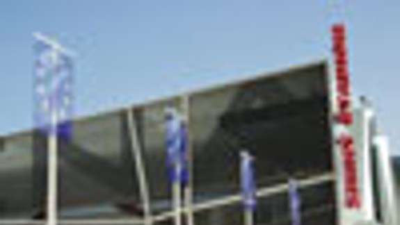 Nájomcov na zimný štadión hľadajú súťažou