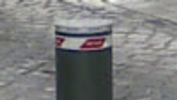 Vjazd do centra regulujú novým stĺpikom