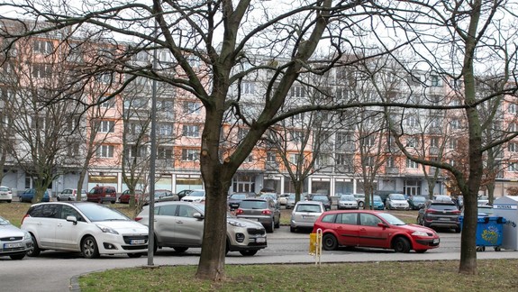 Nové Mesto pokračuje v príprave spustenia pilotnej parkovacej zóny