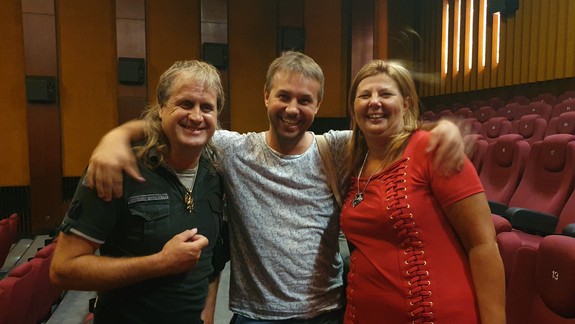 VIDEO: Po Karlových Varoch predstavili Lásku pod kapotou aj v Bratislave