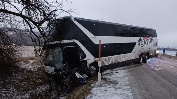 Záchranári od rána v súvislosti s počasím zasahovali pri 128 úrazoch, najviac v Bratislavskom kraji