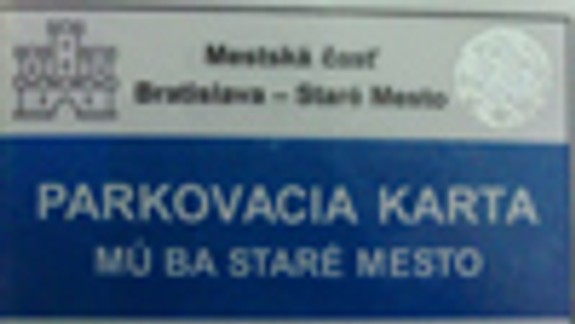 Už vydávajú abonentské parkovacie karty