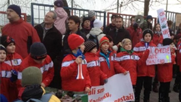 Na ihrisko na Molecovej sa vrátia karloveskí futbalisti