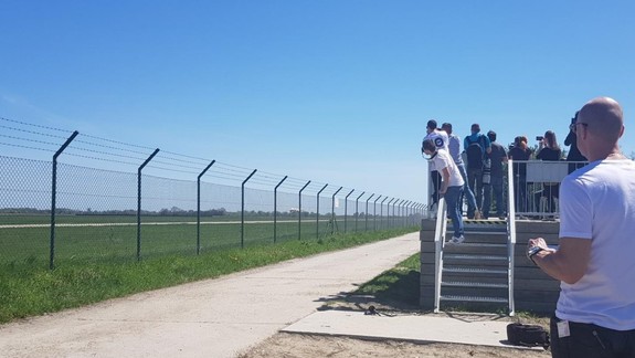 Letisko zriadilo pozorovateľňu lietadiel pre verejnosť a spotterov