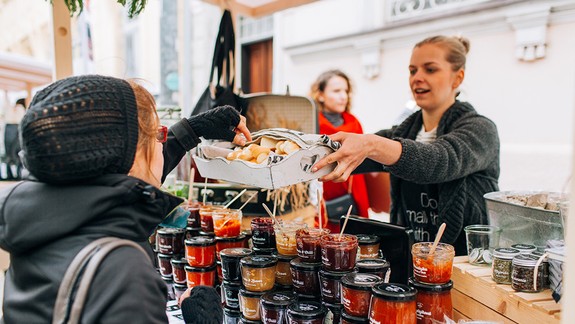 FOTO: Dobrý trh na Jakubovom námestí bude už túto sobotu aj o susedstve