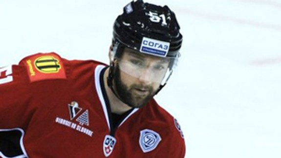 Obranca Slovana Barker si zahrá v Zápase hviezd KHL