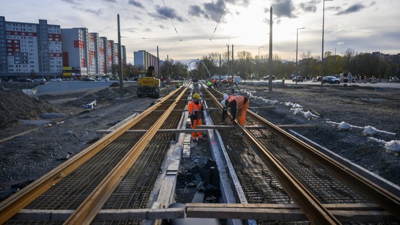 Ostrá kritika Hrčku na výstavbu električkovej trate: Mesto nezmyselnými obmedzeniami prekračuje všetky hranice