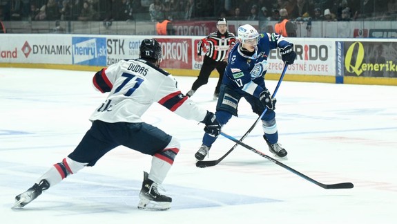 Hokej: Nitra zdolala po nájazdoch Slovan 3:2
