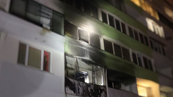Masívny požiar bytu na Rovniankovej ulici v Petržalke: Našťastie sa nikto nezranil