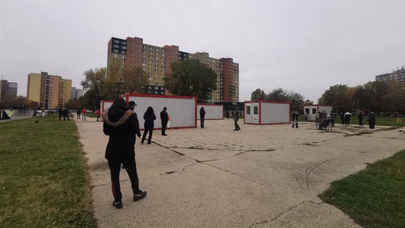 Testovanie: Záujem je zatiaľ nízky, prázdno je aj na drive-in miestach