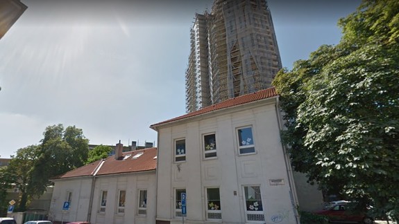 Materská škola na Beskydskej ulici má po štyroch rokoch bezpečné a moderné ihrisko