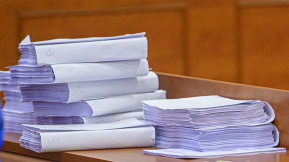 Súd v kauze vraždy Jána Kuciaka sa koná bez prítomnosti obžalovaného Marčeka