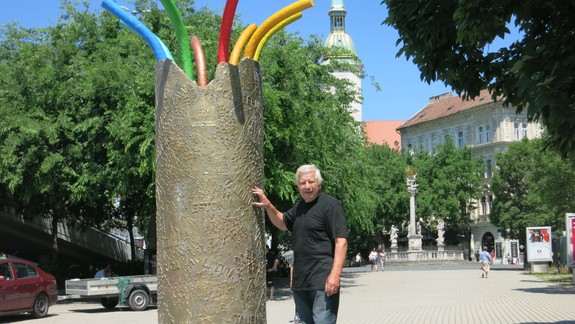Sochár Ladislav Gajdoš vzdal poctu Michailovi Gorbačovovi