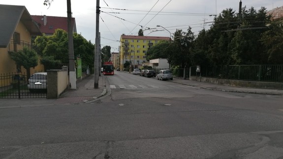 Cestujete MHD? Pozor na víkendové výluky liniek