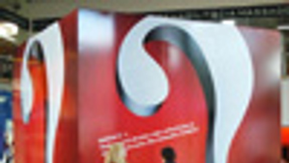 Záhada červenej kocky bude v sobotu odhalená