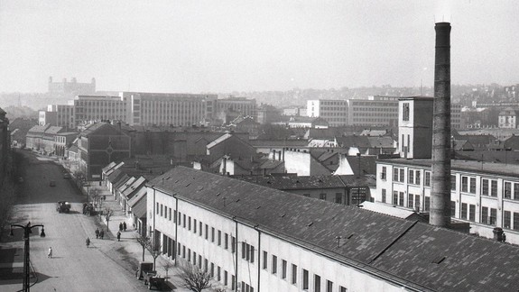 Spoznávate toto miesto v širšom centre Bratislavy? Vyrábali tu výnimočné víno, ale aj kefy