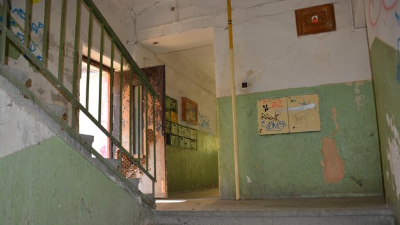 FOTO: Viete o tomto strašidelnom dome v centre mesta? Starý pán v ňom býva už 25 rokov