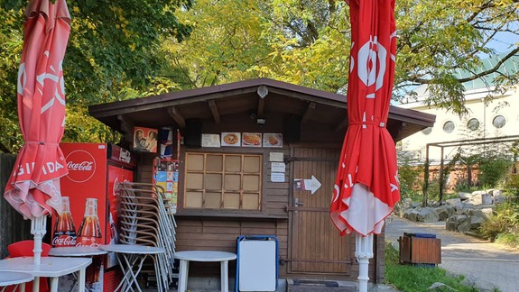 FOTO: Čo sa stalo? V ZOO sú dnes zatvorené všetky bufety