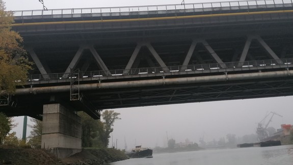 Dopravné obmedzenia: Na Prístavnom moste sa má znížiť hlučnosť výmenou mostného záveru