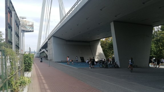 Pod Mostom SNP v Petržalke by mal pribudnúť skatepark