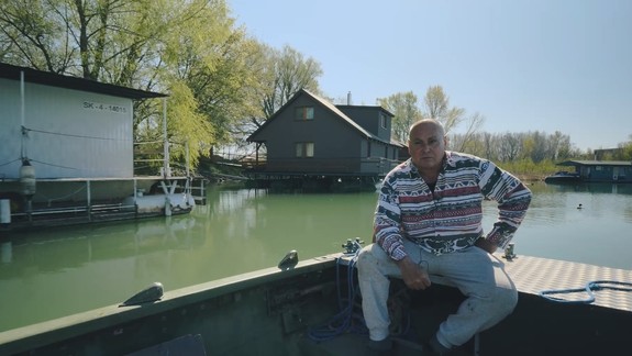 KRÁSNE VIDEO: Rybári na Jarovskom ramene zachraňujú populáciu zubáča