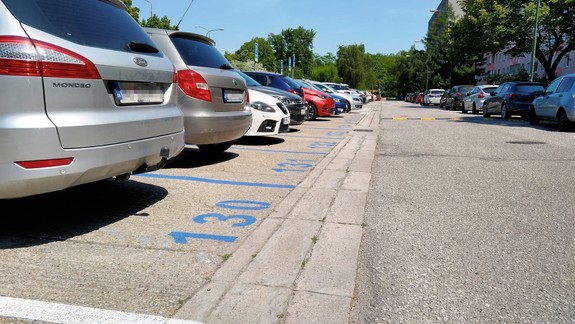 Parkovaniev Petržalke: Prokuratúra naďalej trvá na tom, že PPS je v rozpore so zákonom