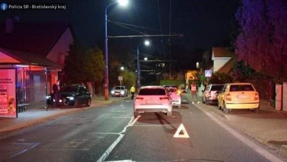 Opitá vodička audiny havarovala na Mudroňovej