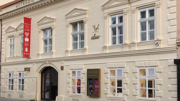 Výstava v Galérii ÚĽUV ukáže, čo všetko je možné vyrobiť z prírodných pletív