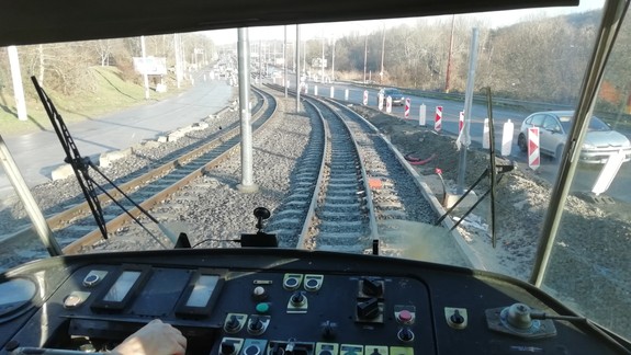 Primátor Vallo: Električky až do Dúbravky nezačnú premávať ani do konca roka. Toto je dôvod