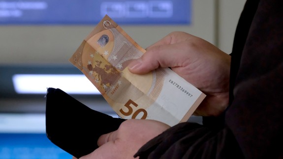 Seniori, pozor, podvodníci využívajú novú fintu