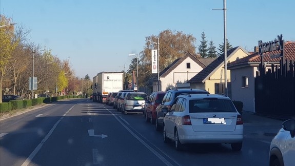 Doprava: Na viacerých miestach rátajte so zdržaniami