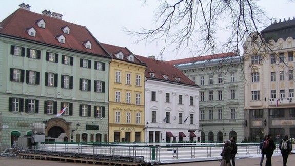 V centre mesta bude znovu verejné klzisko