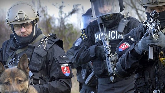 Policajný infostánok: Dostanete cenné rady, na svoje si prídu i deti