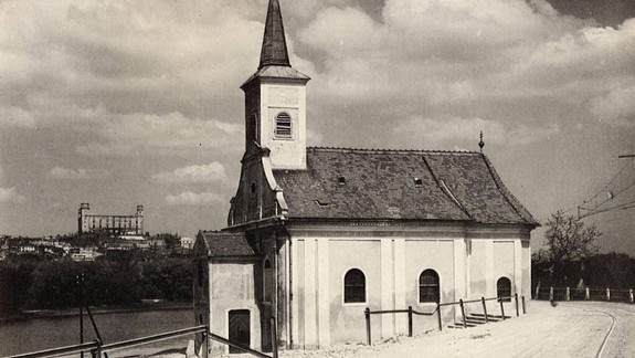 História: Starý kostol zažil ešte Máriu Teréziu. Prečo ho v roku 1932 zbúrali?