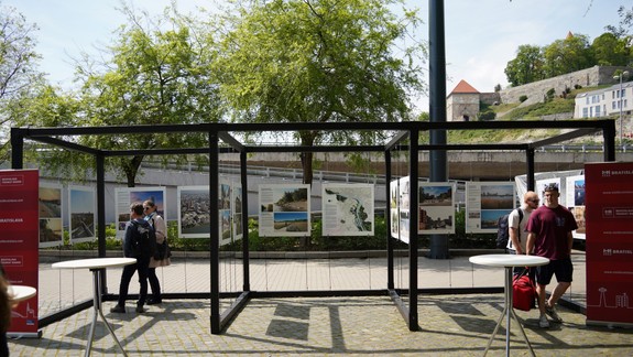 Výstava Rieka v meste na Rybnom námestí približuje projekty späté s Dunajom