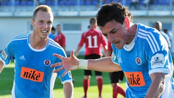 ŠK Slovan postúpil cez Senec do 3. kola Slovnaft Cupu