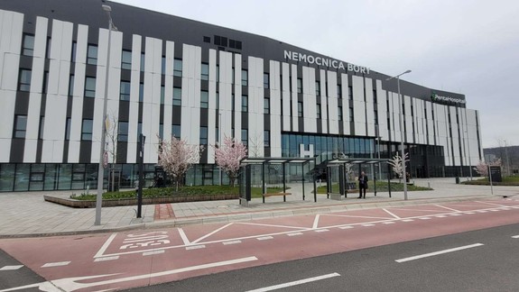 Nemocnicu Bory už otvorili, prvé pracoviská začnú fungovať v pondelok