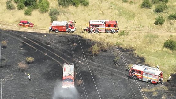 Pri pobyte vonku buďte opatrní, hasiči upozorňujú na zvýšené riziko požiarov