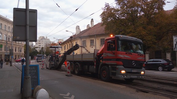 MHD a rekonštrukcia Špitálskej: Od pondelka je z časti Amerického námestia vylúčená MHD