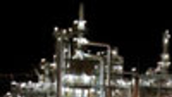 MOL plánuje postaviť v Slovnafte elektráreň