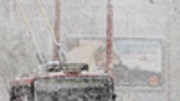 V Bratislave sneží, môžu sa tvoriť snehové jazyky