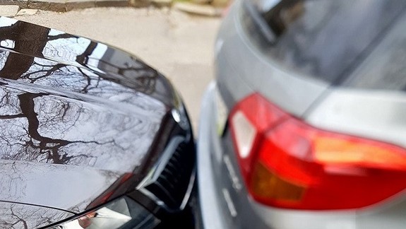 FOTO: Tak tomuto sa povie dvojnásobná bezohľadnosť pri parkovaní