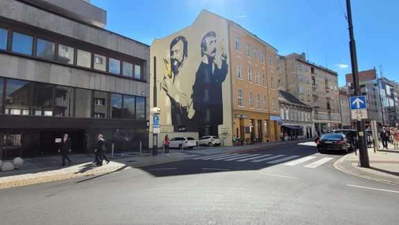 Lasica a Satinský v obrovských rozmeroch: Na Dunajskej pribudol nový murál