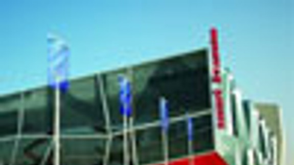 GIB vyhlásil súťaž na cesty pri zimnom štadióne